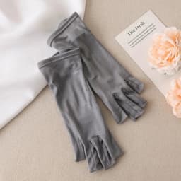 Women Sleep Moisturizing Mitten Summer 100% Natural Mulberry Silk Half Finger Touch Screen Thin Sunscreen Driving Sun Glove M50
