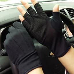New Men's Summer Outdoor Sports Fitness Cycling Sunscreen Short Sun Gloves Thin Cotton Fashion Touch Screen Driving Gloves L20