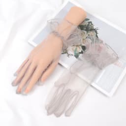 New Sexy Transparent Lace Black White Gloves Solid Color Fashion Women Drive Short Tulle Gloves Mesh Stretchy Wedding Mittens