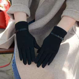 Fashion Elegant Female Wool Knit Embroidery Touch Screen Gloves Winter Women Warm Cashmere Full Finger Bow Dotted Gloves C21