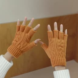 Half-Finger Gloves for Men and Women, Autumn and Winter, Fingerless, Suitable for Students Writing, Typing, Cycling, Touchscreen Compatible, Knitted Wool, Warm, Fingerless Design