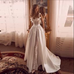 A-line Wedding Dress Princess Spaghetti Straps Satin Bridal Dress Elegant Handmade Bow Bride Gown Vestidos De Novia Customized