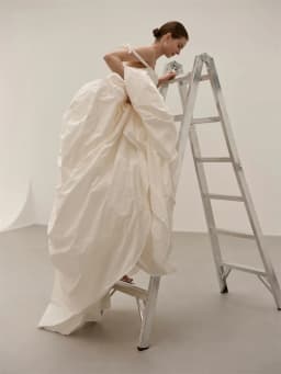 Kyoto Customized White Off Shoulder Satin Wedding Dress Sleeveless vestidos de noche Elegant A-Line Court Train robe de mariée