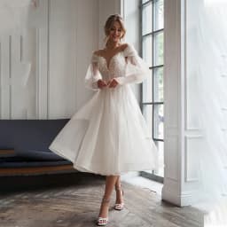 Sheer Illusio Off The Shoulder Lace Applique Tea Length Short Wedding Dresses With Detachable Puff Sleeves Button Back Robe De