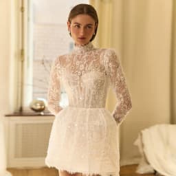 Charming Lace Beaded With Sequin Short Wedding Dress High Neck Long Sleeves Bridal Gown Buttons Back Robe De Mariée For Bride