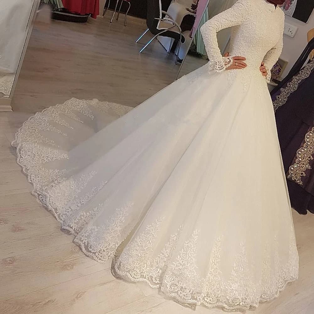 2023 White Arabic Muslim Wedding Dresses Princess High Neck Long Sleeves Lace Appliques Bridal Dresses Robe De Mariage