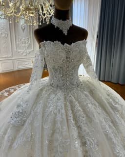 Customized Luxury Wedding Dress Amanda Novias Official New Design Strapless Elegant Bride Dress With Detachable Sleeves