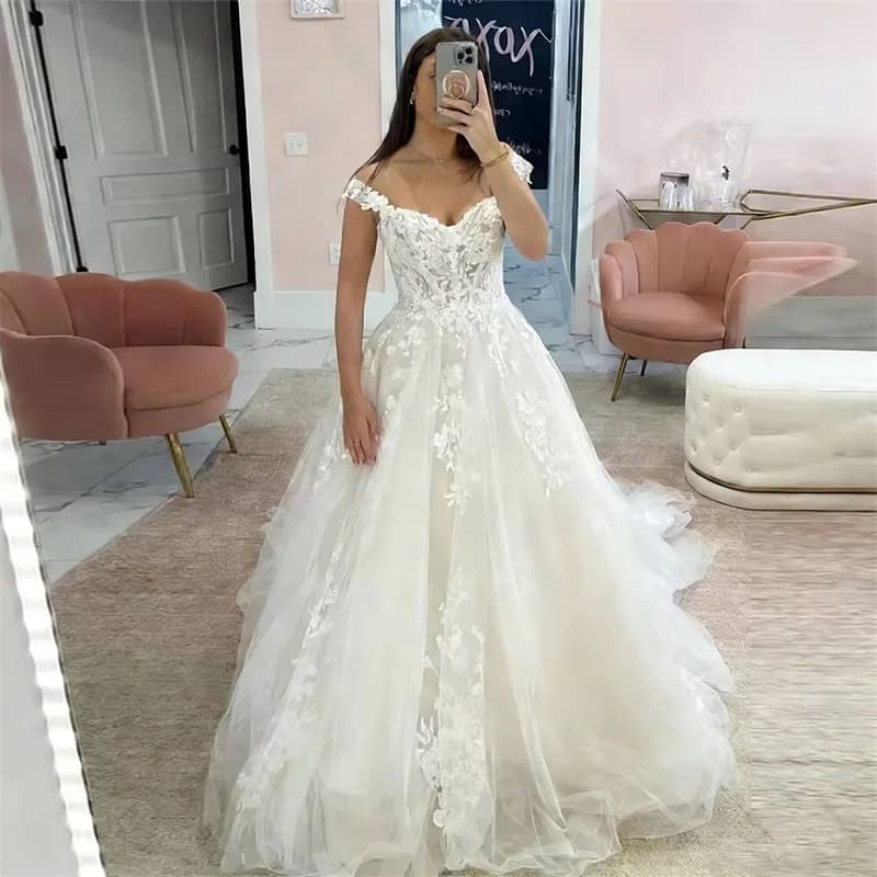 Customized Womens Vintage Lace Applique Wedding Dresses For Bride Off the Shoulder Bridal Gowns Backless A-line Robe De Mariée