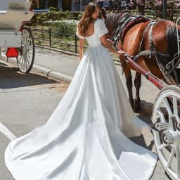 SoDigne Boho Satin A-Line Wedding Dress 2022 Elegant Short Puff Sleeves Square Neck Women Princess Bridal Gown Customized