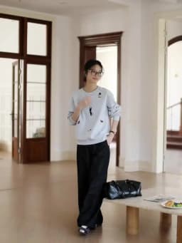 VIMLY Funny Graphic Sweatshirt 2026 Woman Blue Cat and Dog Embroidery Spring Autumn Casual Crew Neck Tops Female Clothes A0779