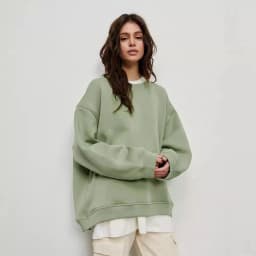Loose Fit Pullover Hoodie Mid Length Streetwear with No Closure Regular Sleeve Regular Thickness Long Sleeve Women Sweatshirts