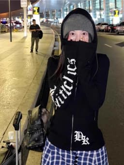 Gothic Style Black Hoodie Jacket Women's Slim Fit Waist Cinched Zipper Open Cardigan Autumn 2025 New Fashion High Street