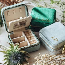 Velvet Rings Holder with Lid Jewelry Storage Container Finger Rings Stand Rings Box Suede Custom Logo Jewelry Tray