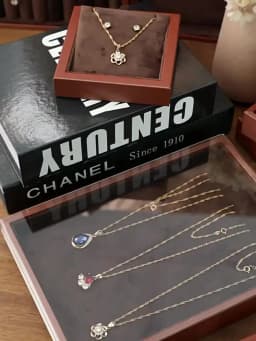 Brown Leather Jewelry Tray with Velvet Inside Watch Stand Necklace Ring Bracelet Storage Organizer Tray Earring Brooch Holder