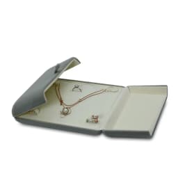 Luxury Velvet Jewellery Set Box with Buckle Earring Pendant Ring Pearl Necklace Jewelry Ornaments Storage Display Cases