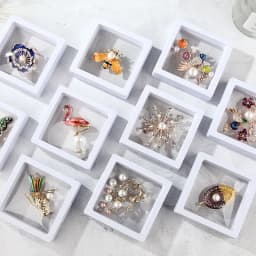 PE Film Brooch Coin Gems Jewelry Storage Box Dustproof Exhibition Decoration Suspended Floating Ring Earrings Display Rack Case