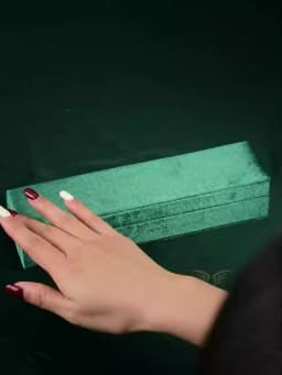 TAIMY Green Velvet Jewelry Box Travel Rings necklaces Storage Box With Lid Custom Logo Jewelry Case Jewelry Organizer Display