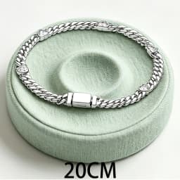 2026 New 925 Silver Women's Heart to Heart Star Weaving Classic Cuban Logo Bracelet Display Tool DIY Exquisite Charm Jewelry