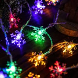 1/3/6M LED Snowflake Fairy Lights Battery/USB Power Copper Wire Garland Light New Year Garden Outdoor Wedding Living Room Decor