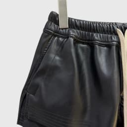 HKSH Summer New Women Dark Style Shorts PU Leather Drawstring Elastic Waist Fashion Punk Streetwear Trendy Chic Hot Pants HK9436