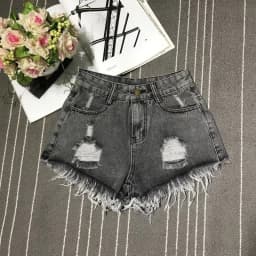 New High Waist Tassel Broken Denim Shorts Female 2026 Summer Korean Version Raw Edge Wide Leg Loose Plus Size Jean Shorts Women