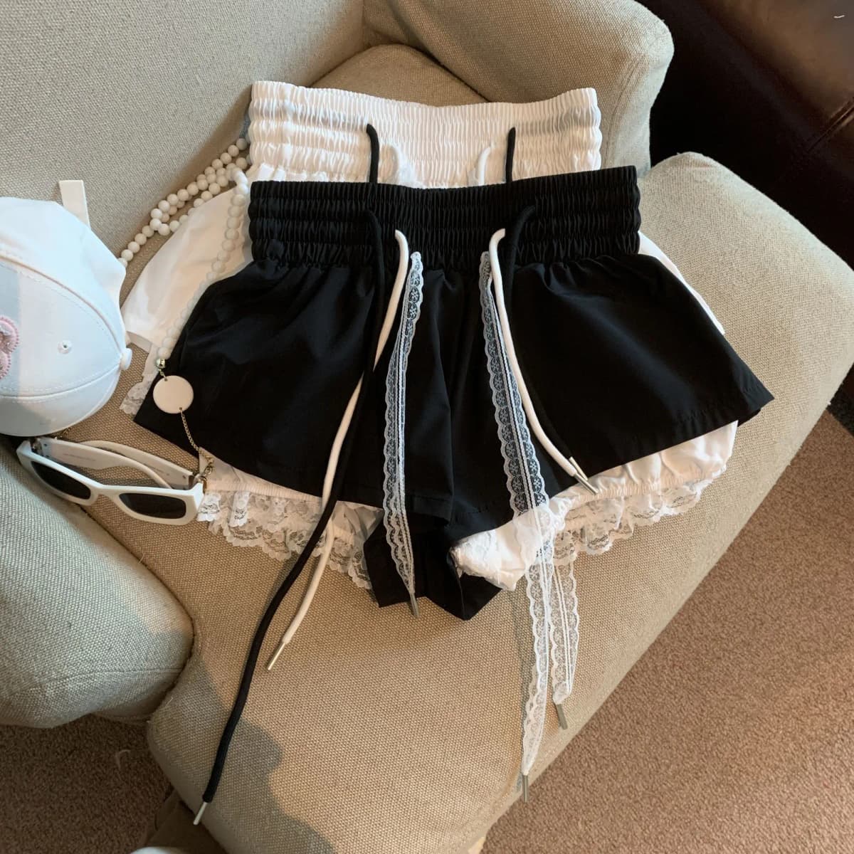 Women's Patchwork Fake Two-piece Lace Shorts High Elastic Waist Drawstring A-shaped Casual Shorts Pants