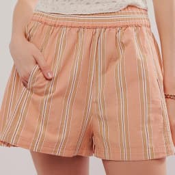 Summer Striped Beach Casual Shorts Women Elastic High Waist Loose Short Pants Pockets Lady Fashion Streetwear Shorts For Girls