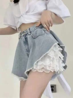 LGRQ summer denim ,high waist lace shorts,outfits two pieces hots ,35cm length big bottom light color shorts for girl