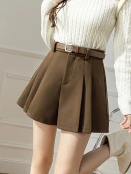 2025 Fashion Woolen Winter Skirts Shorts Woman Streetwear High Waist Pleated Y2K Shorts Women Ruffles Culottes Short Pants Femme