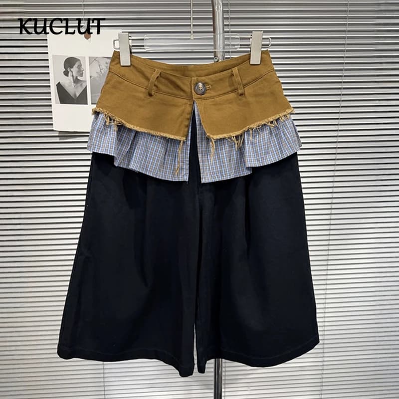 KUCLUT 2026 Autumn New Fashion Niche Design Waistband Splicing Contrast Color Shorts For Women Street Style Short Pants 1A4411