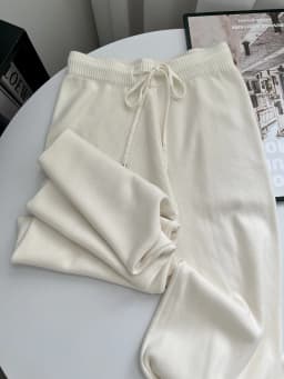 Cashmere Knitted Wide-leg Pants Women's High Waist Drape Loose Autumn and Winter Thickened Floor-mopping Trousers Outer Wear