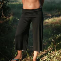 Women Fold Over Wide Leg Capri Pants Low Rise Yoga Flare Culottes Y2k Flowy Crop Palazzo Gaucho Pants Summer Beach Bottom