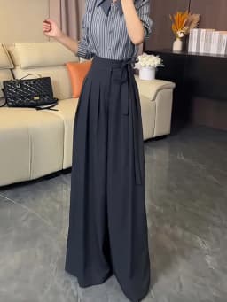 Korean Royal Sister Style Gray Suit Pants Women's 2025 New High Waist Drape Strap Design Wide Leg Trousers