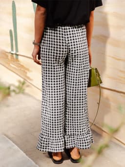 New Fashion Womens Y2k Plaid Wide Leg Pants Gingham Ruffled Hem Elastic Waistband Loose Casual Trousers Streetweart