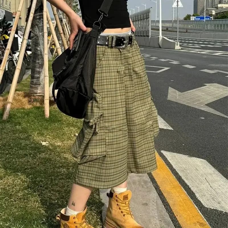 Street Plaid Large Pocket Workwear Cropped Pants for men Women 2025 Summer New Loose American Style Trendy Brand Wide Leg Pants