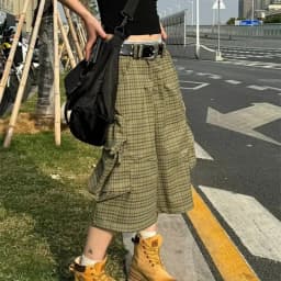 Street Plaid Large Pocket Workwear Cropped Pants for men Women 2025 Summer New Loose American Style Trendy Brand Wide Leg Pants