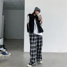 Black and White Plaid pants Oversize New Women Casual Loose Wide Leg Trousers Ins Retro Teen Straight Trousers Hiphop Streetwear