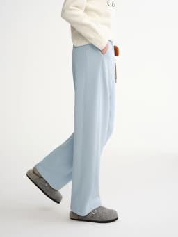 DUSHU Plus-Size Women Fashion Sweet Heart Stylish Fleece-Lined Elastic Waist Straight Leg Athletic Pants 2025 Winter New Arrival