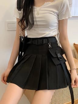 Zoki Harajuku Belt Pleated Cargo Skirt Women Fashion Gothic High Waist Pocket Mini Skirts Fashion Summer Lady A Line Black Skirt