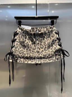 Design Sense Straps Spice Girl Hip Skirt Women 2026 Summer Retro High Street Leopard Print Denim Skirt