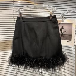 French Sexy Socialite Feather Splicing High Waist Slim Hip-Wrapped Sweet Simple Solid Color Versatile Mini Skirt Women Autumn