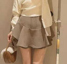 Kuzuwata Sweet Plaid Winter New Mujer Faldas Short High Waist All-match Slim Skirt Japan Ruffles Zip Ball Gown Minority Faldas