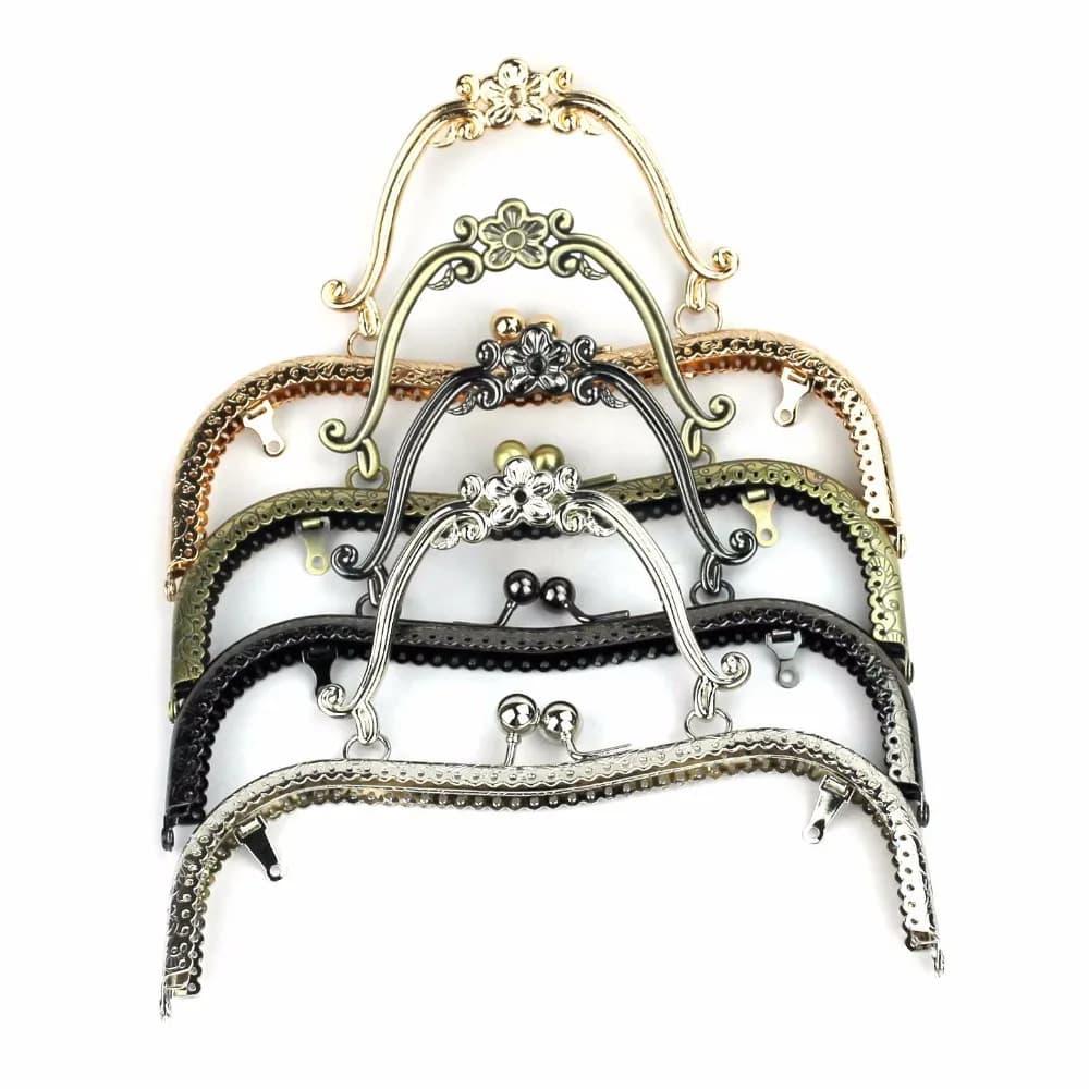 4 Pcs/Lot 20.5 CM Bronze Silver Golden Black Plum Blossom Flower Pattern Metal Purse Frame Kiss Clasp Handle Bag Accessories