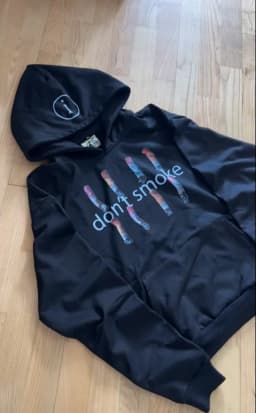 Mens Black Hoodie with Dont Smoke Print Cigarette Graphic Personality Expression Loose Fit Casual Streetwear for Daily Wear