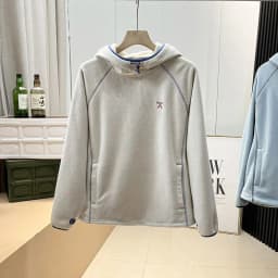 Unisex Sporty Fleece Hooded Sweatshirt: Casual Loose Fit, Perfect for Men & Women’s Everyday Style