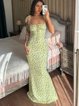 Hugcitar Floral Print Sleeveless Backless Slips Lace Up Maxi Dress Sexy Bodycon Summer Elegant Outfits Holiday Party Wholesale
