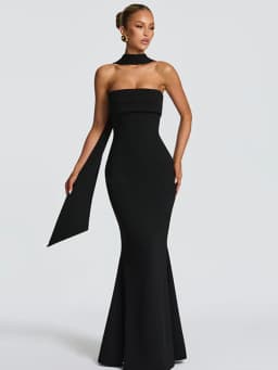 Mozision Off-shoulder Strapless Sexy Maxi Dress Women Gown Scarf Collar Sleeveless Backless Bodycon Club Party Evening Dresses