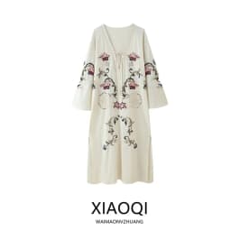 Summer 2025 New Women's Loose Design Sense Flower Embroidery Long Dress Mid-Length A-Line Skirt Style V-Neckline Long Sleeve