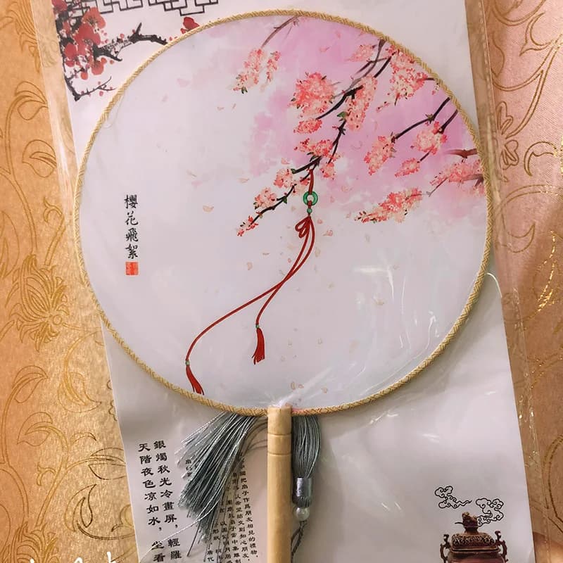 Chinese Style Antique Translucent Handheld Round Circular Fan Vintage Lotus Flower Print Dancing Paddle Hand Fans with Wooden Ha