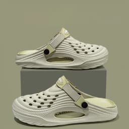 Fashion 2026 Mix Color Men's Comfortable Thick Platform Clogs Summer Beach Outside Couple Slippers Soft Sole EVA Sandals Slides